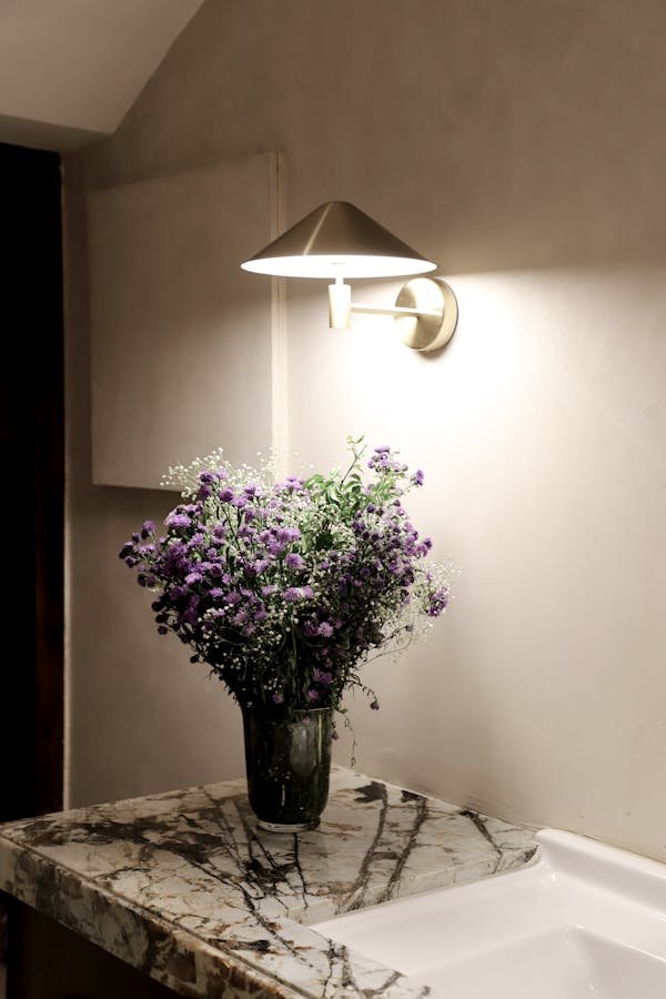 Applique murale avec fil apparent : un éclairage contemporain idéal